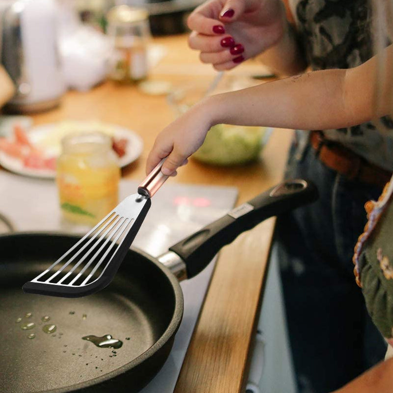 Lisslune | Silicone and stainless steel spatula