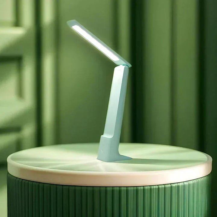 Lisslune | FlipGlow - Foldable desk lamp with adjustable brightness