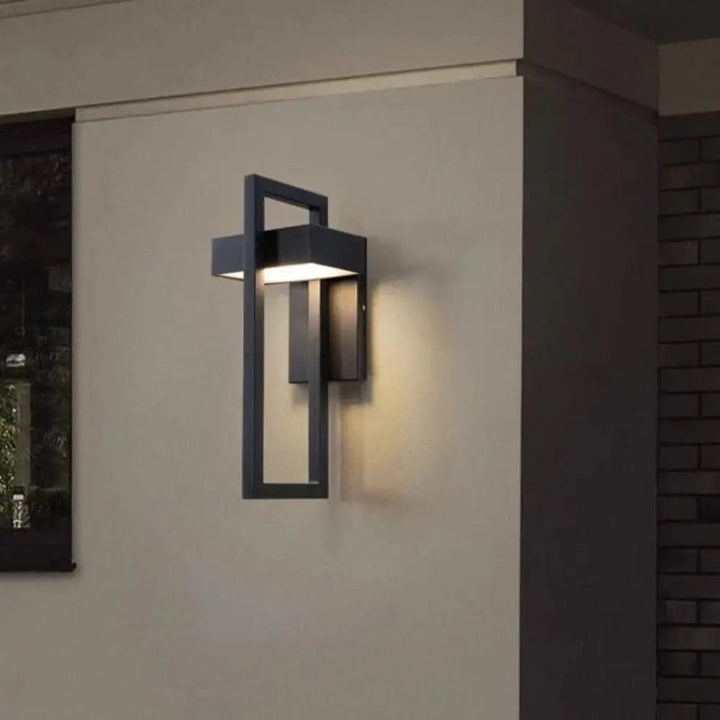 Lisslune | AuraBright – Modern Outdoor Wall Light with Energy-Efficient LED