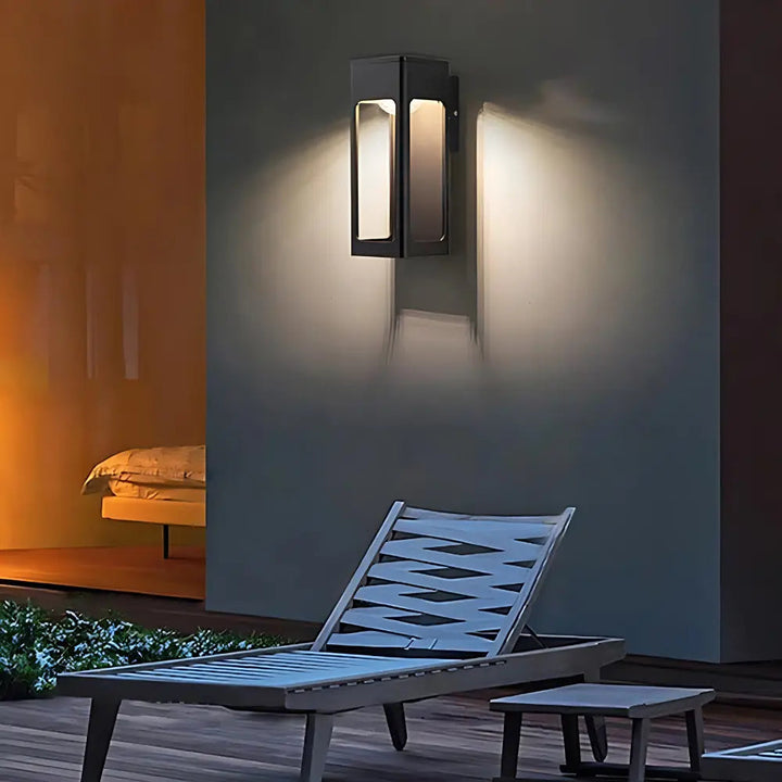 Lisslune | RadiantYue - Sleek Wall Lamp