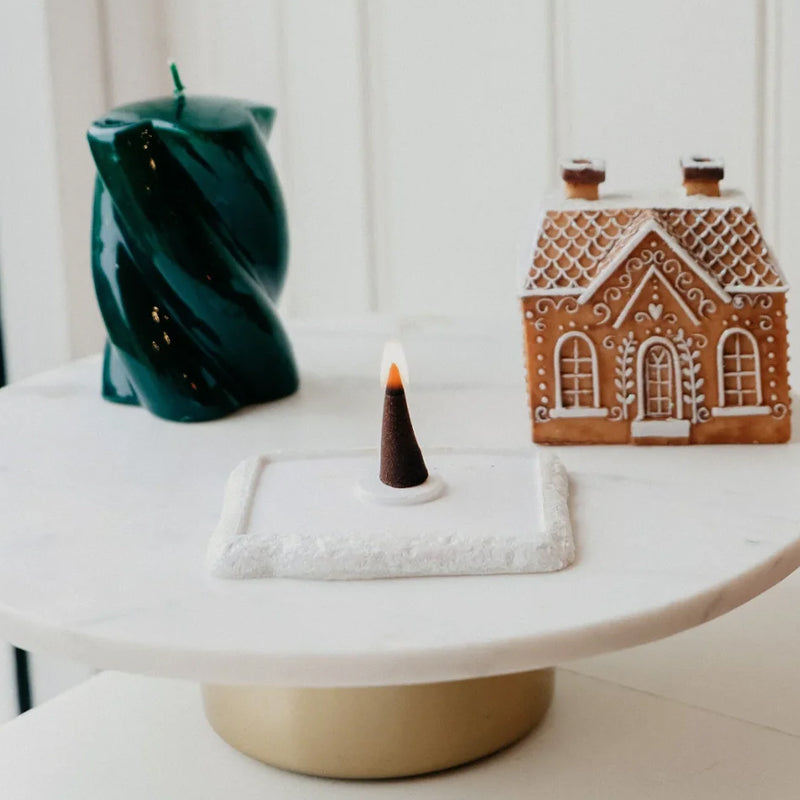 Lisslune | Gingerbread House Incense Holder