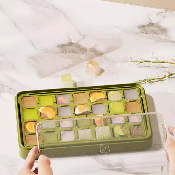 Lisslune | No dirty hands press ice grid molds