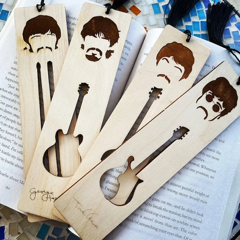 Lisslune | Rockband Bookmark