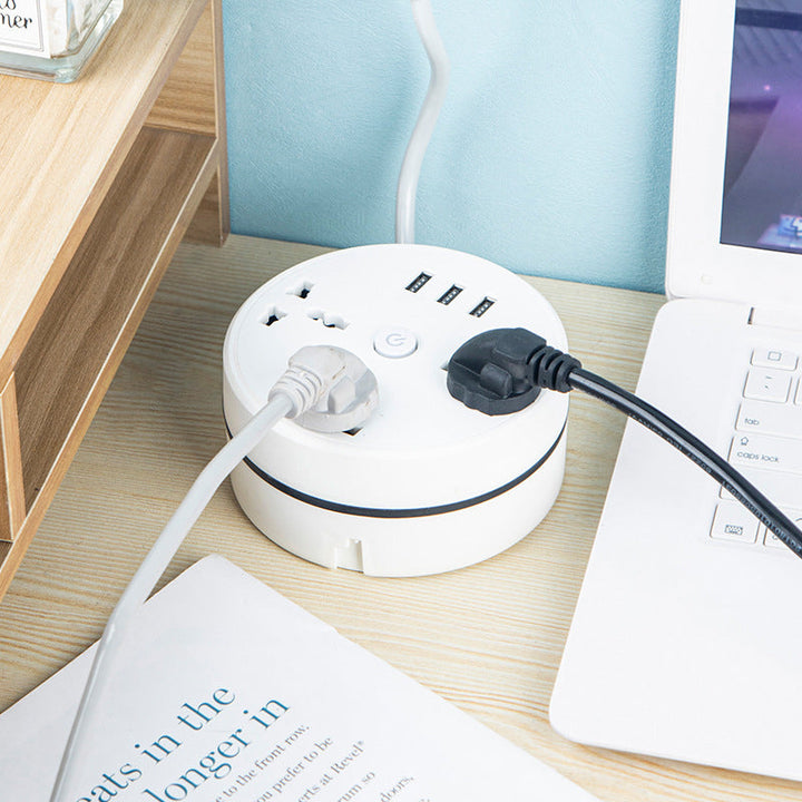 Lisslune | Universal power strip