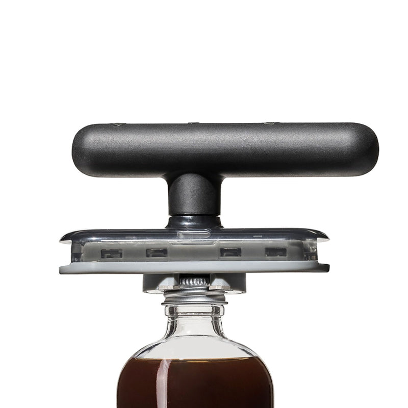 Lisslune | Labor-saving can opener