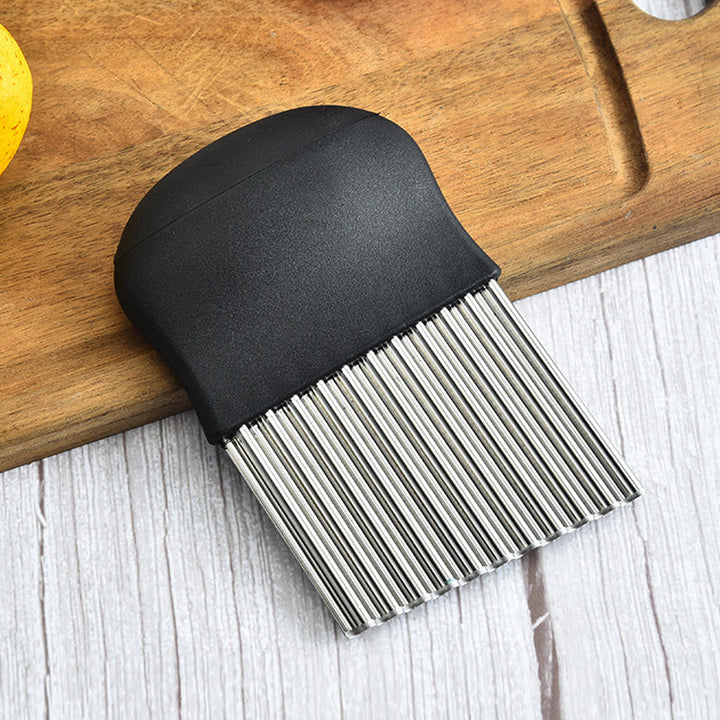 Lisslune | Spike Wavy Potato Knife
