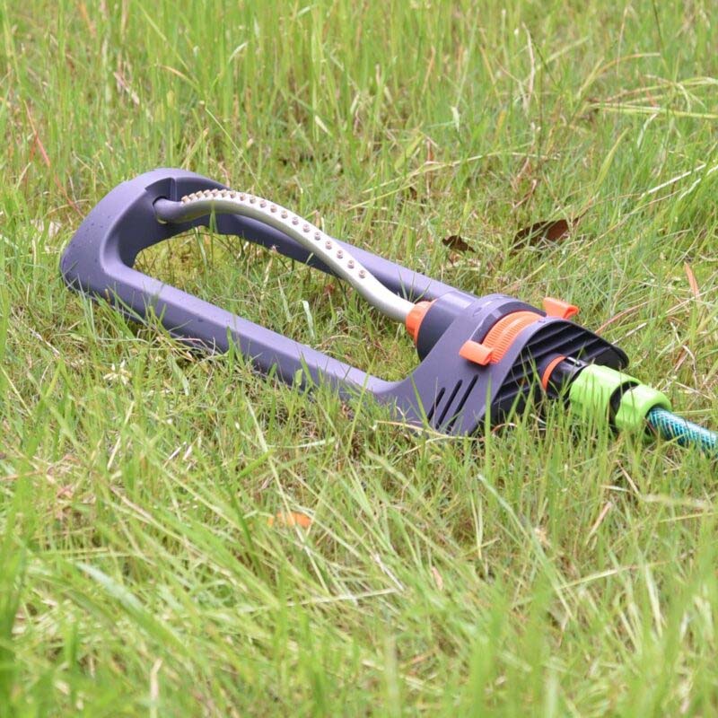 Lisslune | Oscillating Grass Sprinkler