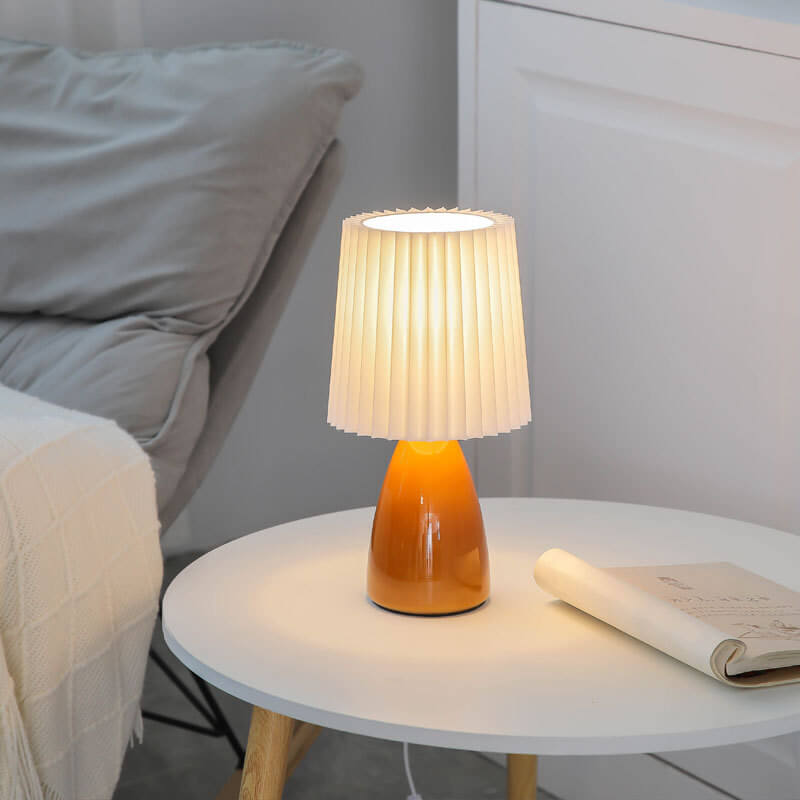Lisslune | Scandinavian Retro Table Lamp with Pleated Shade and Glass Base