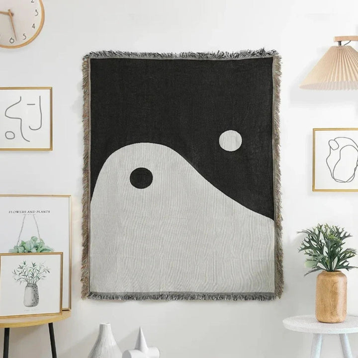 Lisslune | Artistic Yin Yang Tapestry Throw Blanket