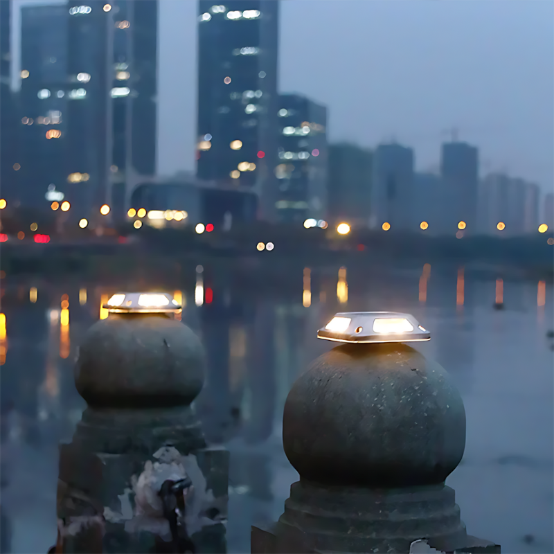 Lisslune | GlowPath – Colorful solar-powered LED street lights