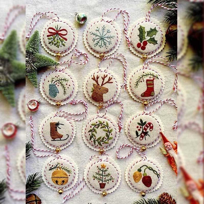 Lisslune | Hand embroidery set for Christmas decoration