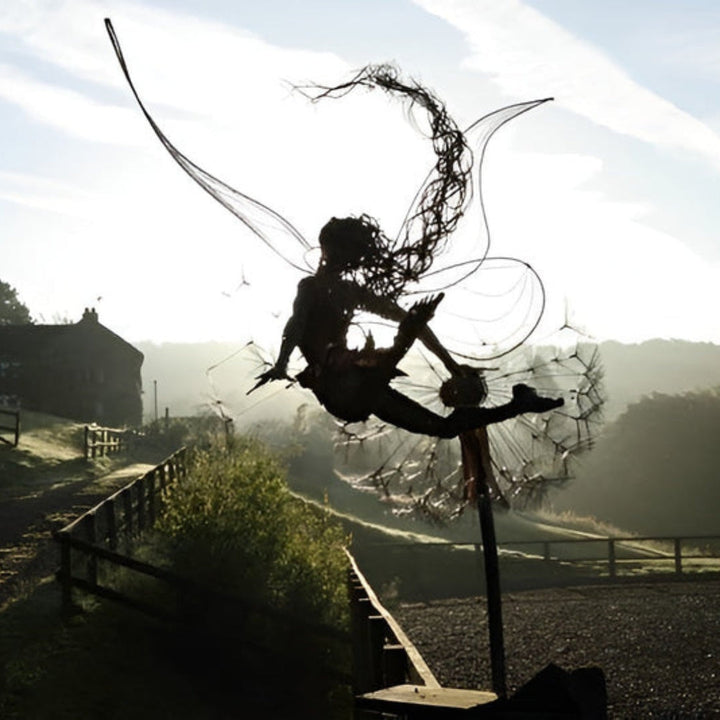 Lisslune | LumaPetal - the magical dancing flower that illuminates your space