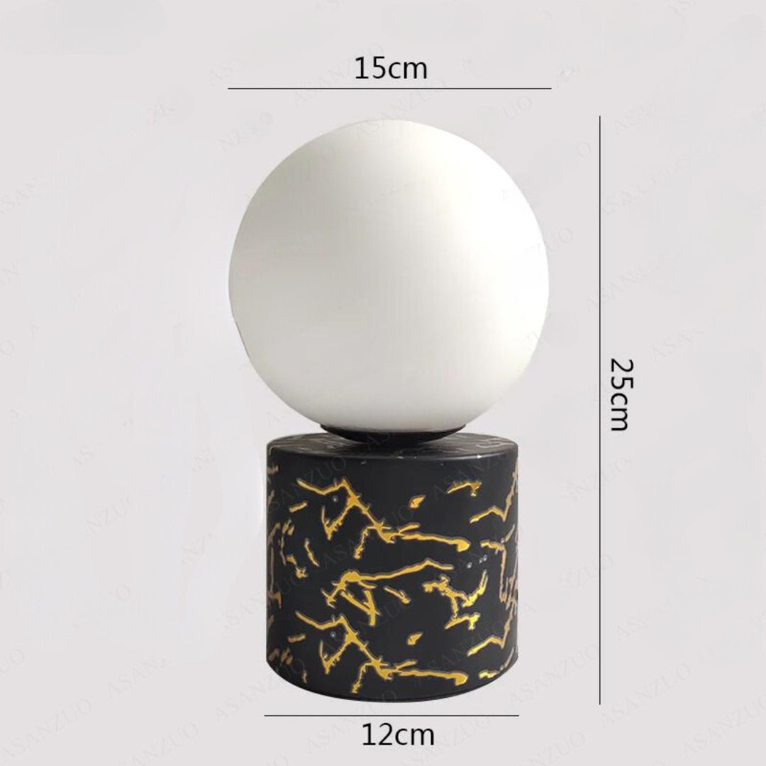 Lisslune | GuldAccenter - Elegant Globe Table Lamp