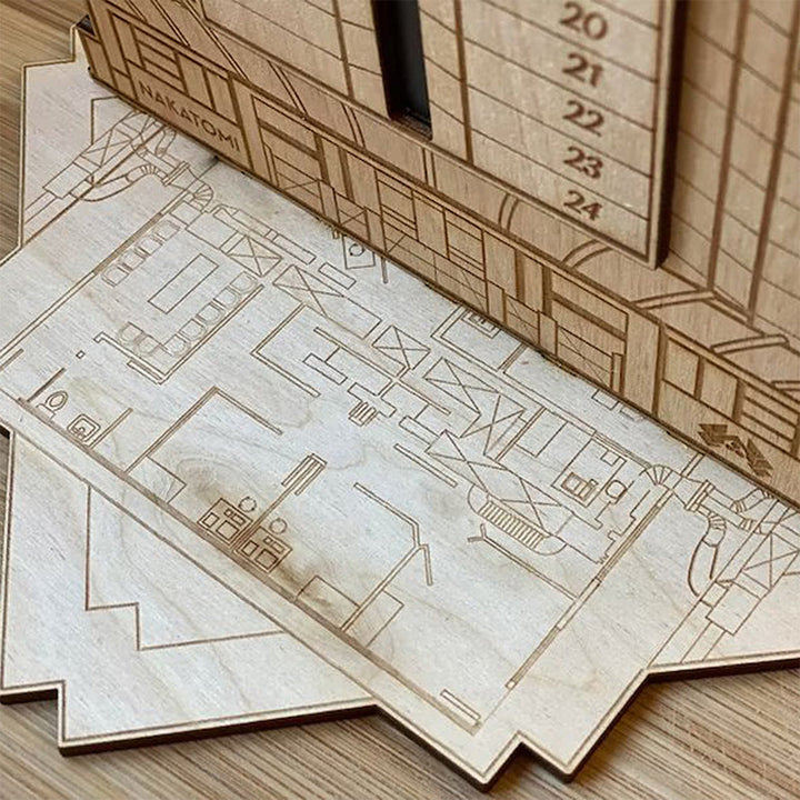 Lisslune | Advent Calendar Bomb Calendar made of wood