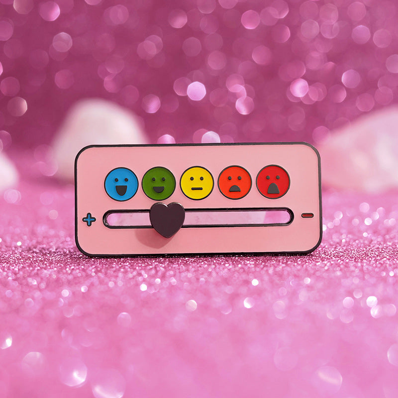Lisslune | Brooches that express your mood