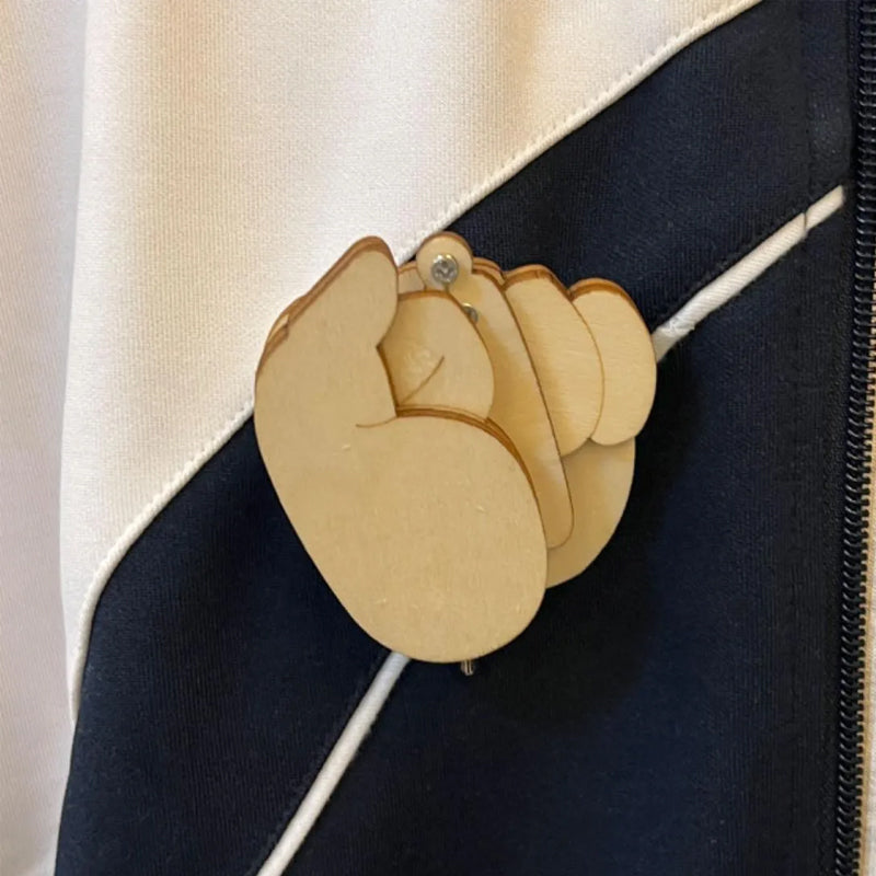 Lisslune | Funny Wooden Finger Brooch