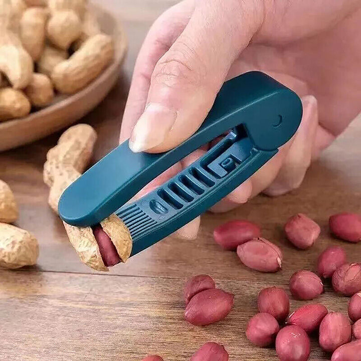 Lisslune | Peanut Seed Peel Plastic Peanut Clip