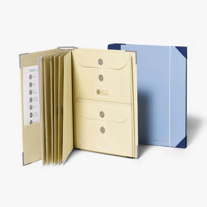 Lisslune | "In case I go missing" folder