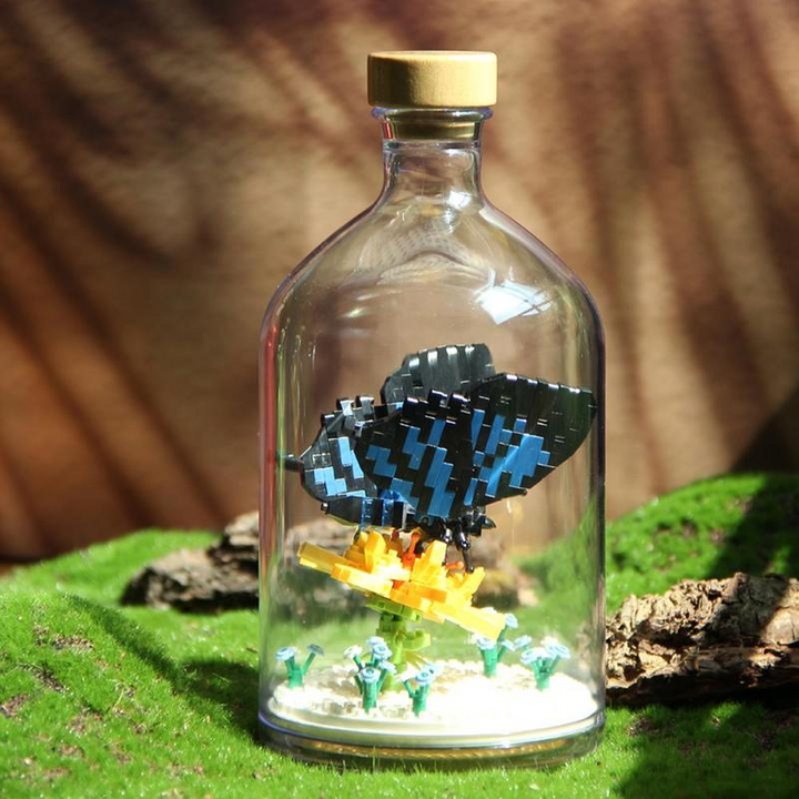 Lisslune | Mini building blocks for insect collection