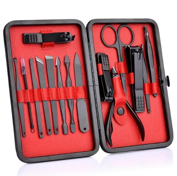 Lisslune | 15-piece professional manicure set with travel case