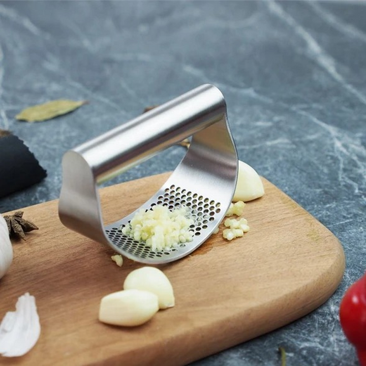 Lisslune | Manual Garlic Press made of Stainless Steel