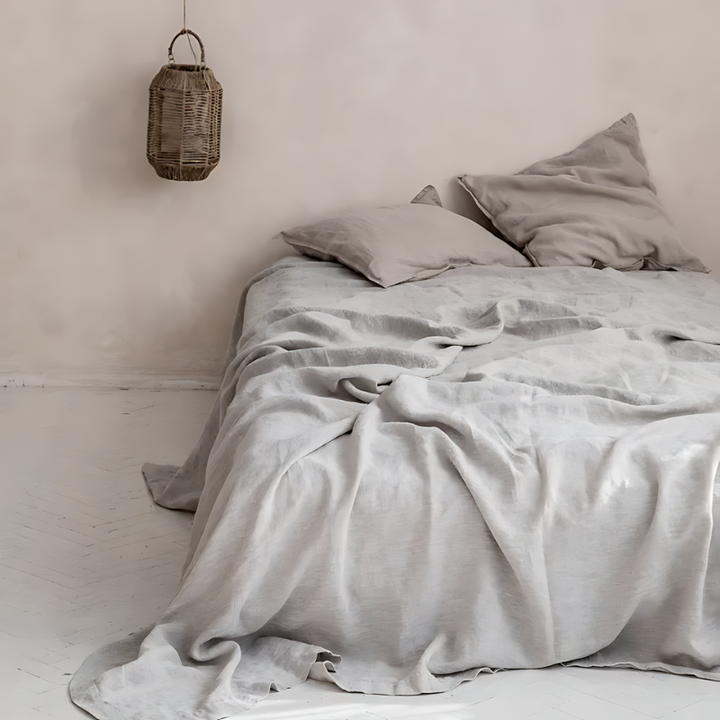Lisslune | Classic Linen Bed Sheet