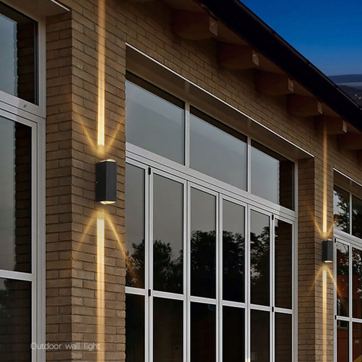 Lisslune | Modern waterproof rectangular LED wall light for outdoor use