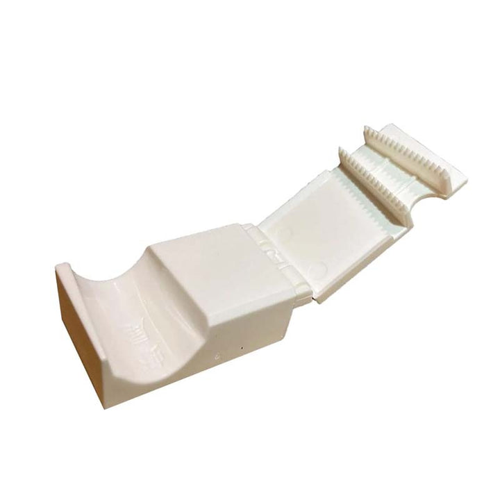 Lisslune | The tool for removing lobster shells