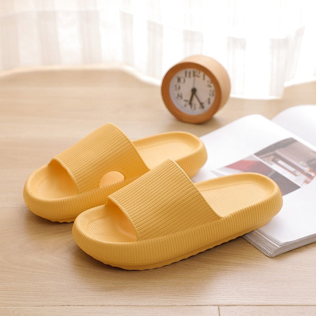 Lisslune | Cloudies - Extremely Soft Slippers