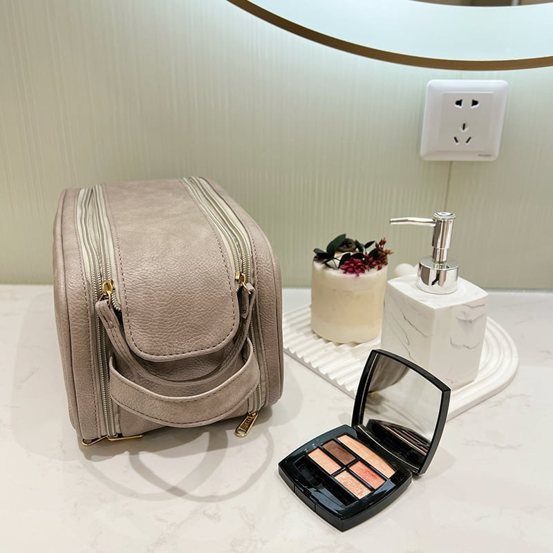 Lisslune | Large Travel Makeup Bag