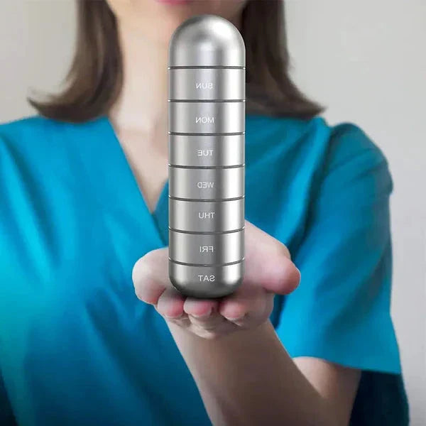Lisslune | MediSafe Weekbox – Waterproof Aluminum Pill Organizer with 7 Compartments