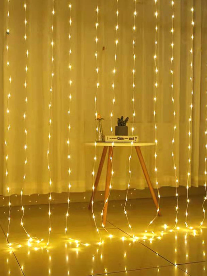 Lisslune | 120 LED 2 x 2M Curtain String Lights - New Lighting