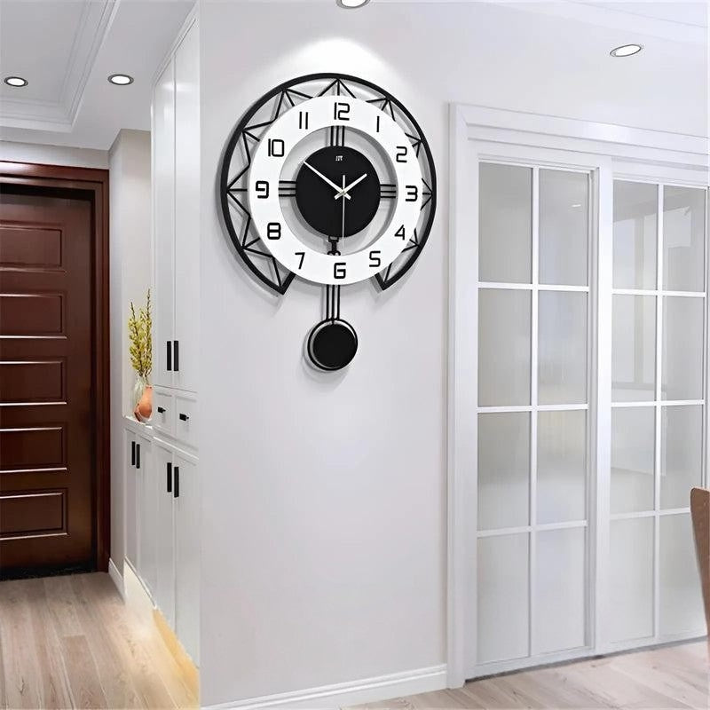 Lisslune | SilentForm Modern Wall Clock