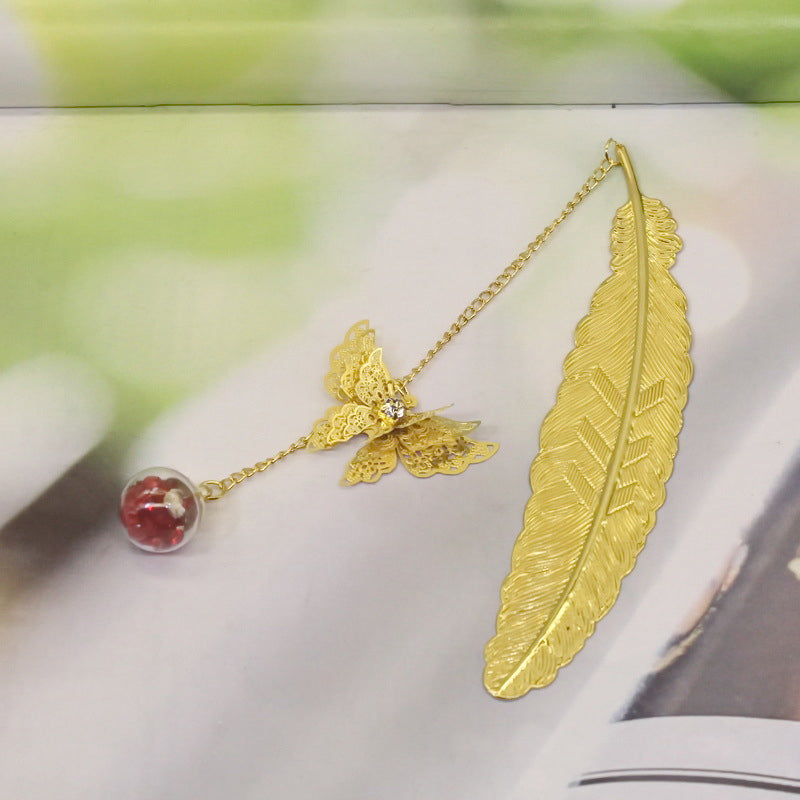 Lisslune | Metal Spring Bookmark
