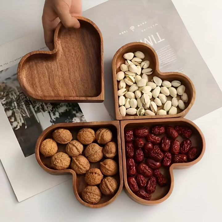Lisslune | Heart-Shaped Wooden Snack Tray | 4 pcs