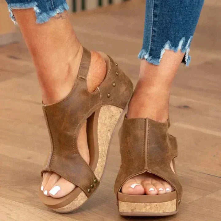 Lisslune | Orthopedic sandals for extra support