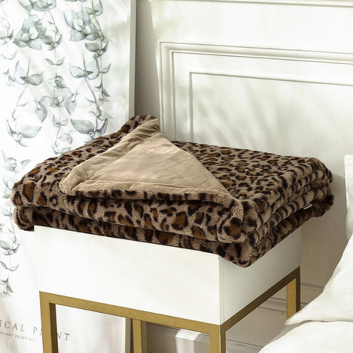 Lisslune | Wild Elegance Leopard Print Blanket