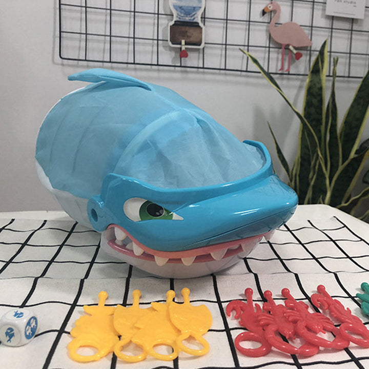 Lisslune | Shark Bite Game - Watch out for your fingers!
