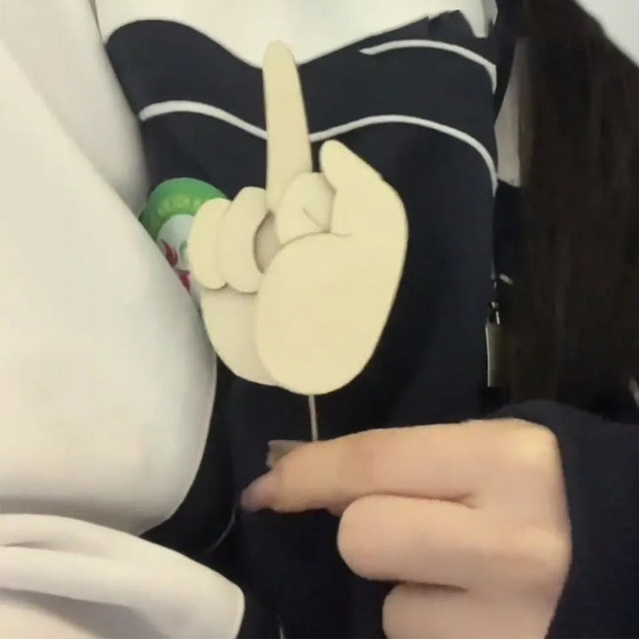 Lisslune | Funny Wooden Finger Brooch