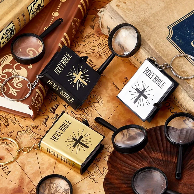 Lisslune | Mini Book Bible Keychain