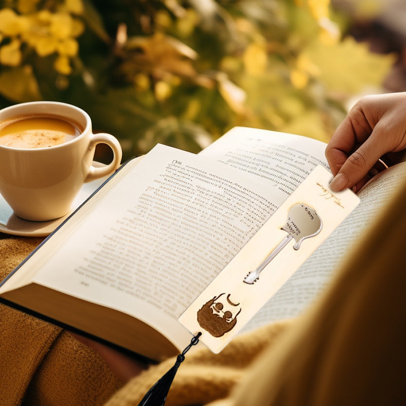Lisslune | Rockband Bookmark
