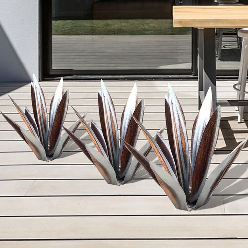 Lisslune | Eternal Agave – Handcrafted Rust-Proof Metal Garden Sculpture for Indoor & Outdoor Decor