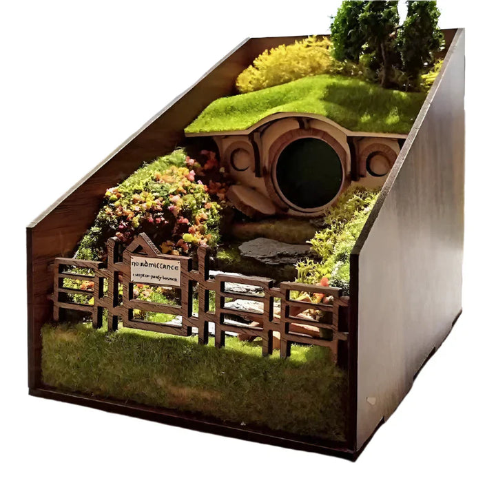 Lisslune | MiniScape Bookends – Handmade decorative book holders with micro-landscape design
