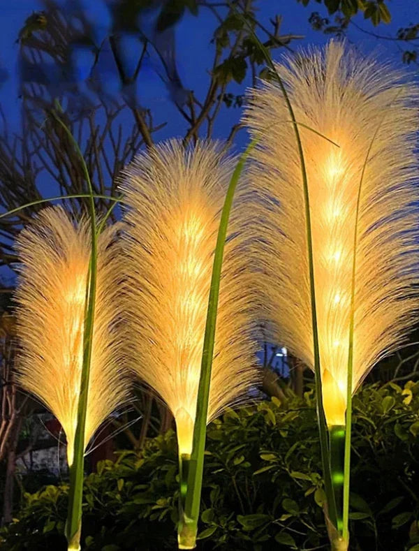 Lisslune | Decorative Rattan Garden Lighting – Solar Lamp in Grass Design for Outdoor Use