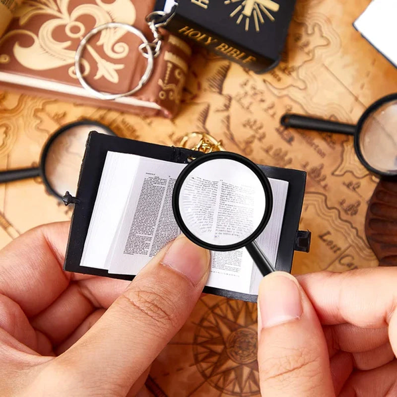 Lisslune | Mini Book Bible Keychain