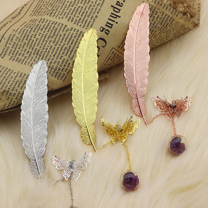 Lisslune | Metal Spring Bookmark