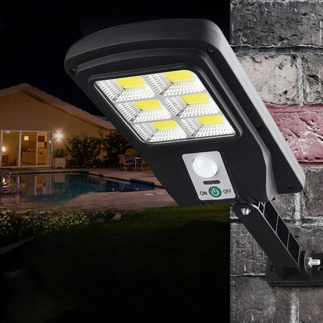 Lisslune | Solar Street Light with 4000 Lumens (Clearance Sale)