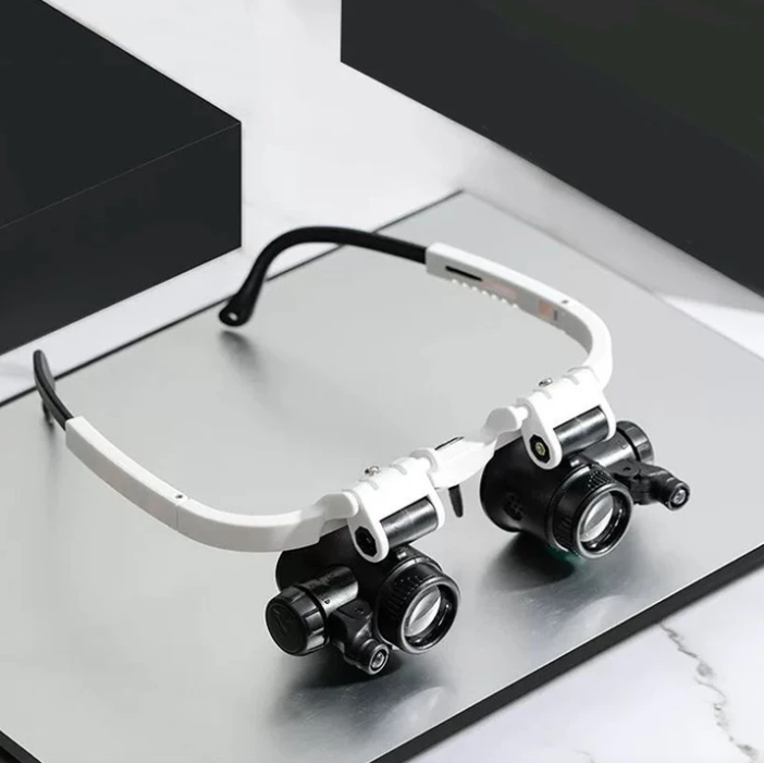 Lisslune | LED Magnifying Glasses – 8x, 15x, 23x for Precision Work