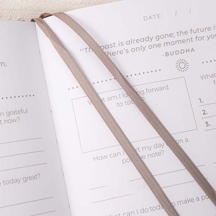 Lisslune | Self-Care Diary