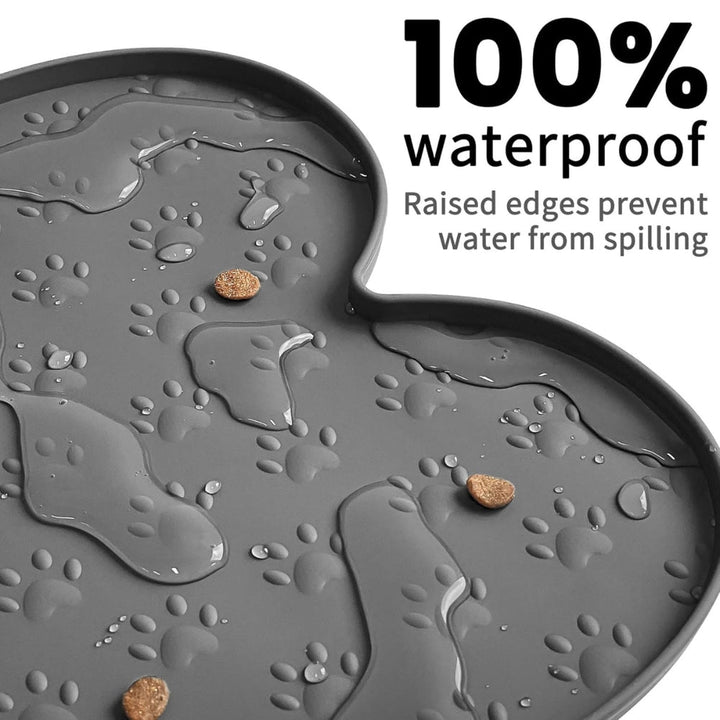 Lisslune | Bone-Shaped Silicone Pet Feeding Mat